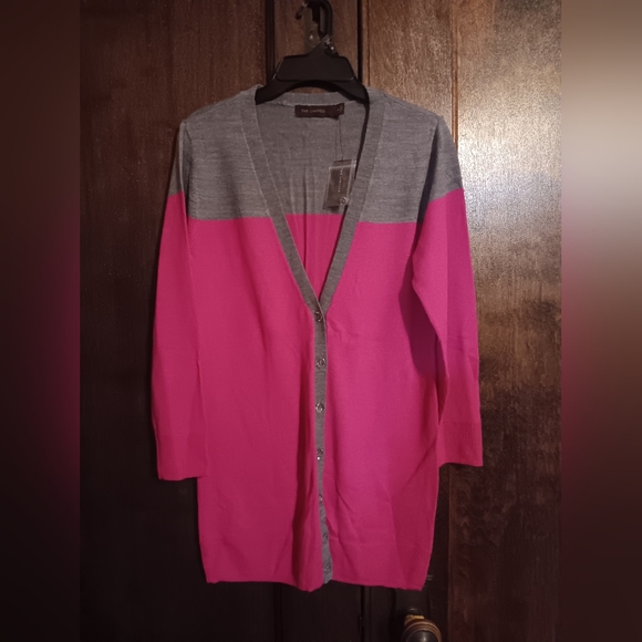 The Limited Sweaters - The Limited NWT grey and pink cardigan